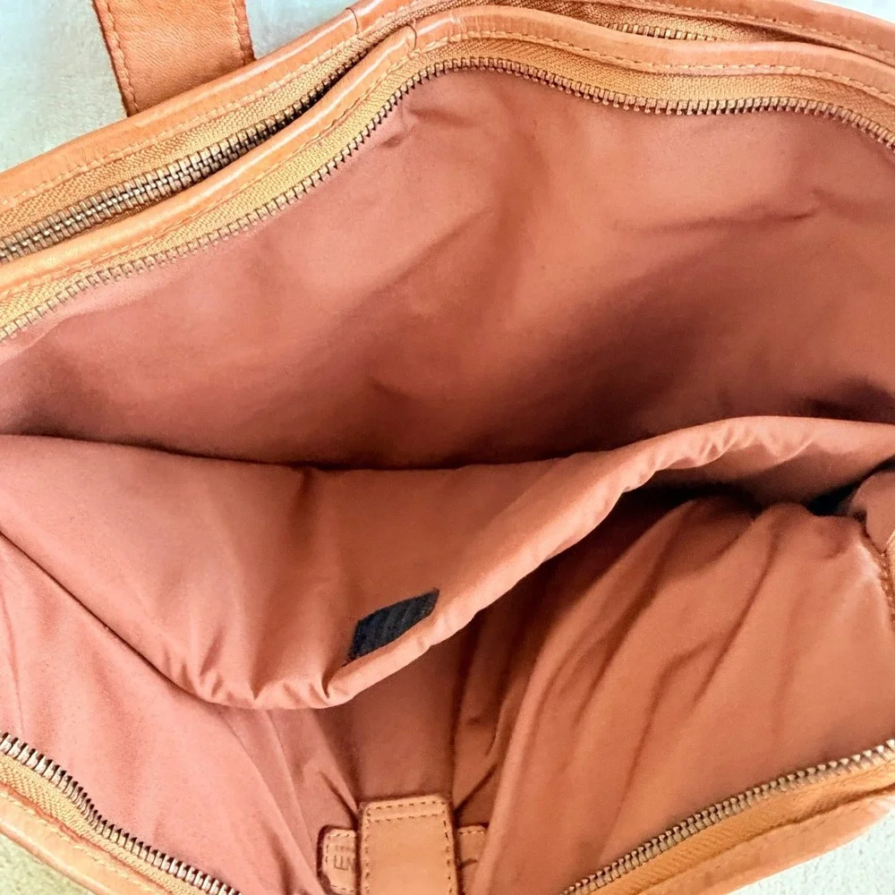 Marta Ponti Portugal Cognac Leather Briefcase Messenger Crossbody Bag Brown